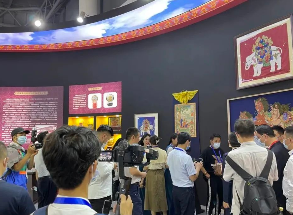 Chengdu Thangka Arts: Where Ancient Wisdom Meets Urban Soul